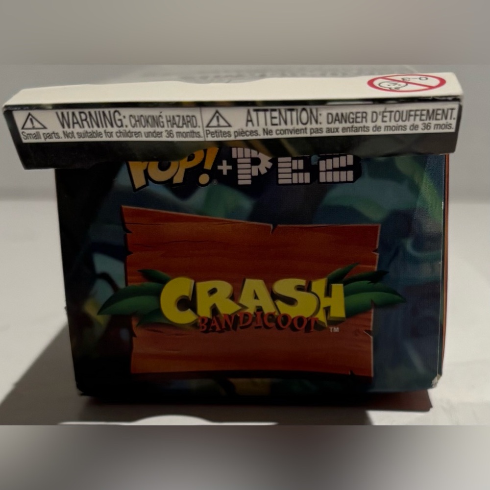 Funko Pop! Pez Crash Bandicoot Candy Dispenser Rare Exclusive - Picture 2 of 3